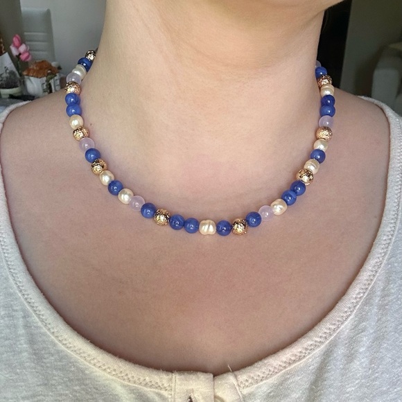 Handmade blue and gold beaded necklace. - Picture 4 of 4